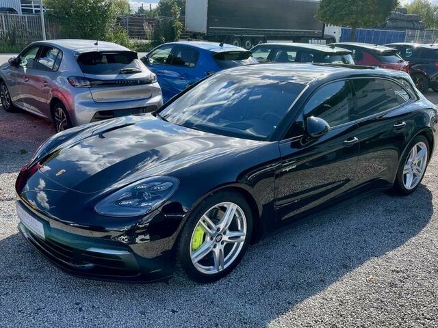 Чорний Порше Panamera, об'ємом двигуна 2.89 л та пробігом 38 тис. км за 78353 $, фото 2 на Automoto.ua