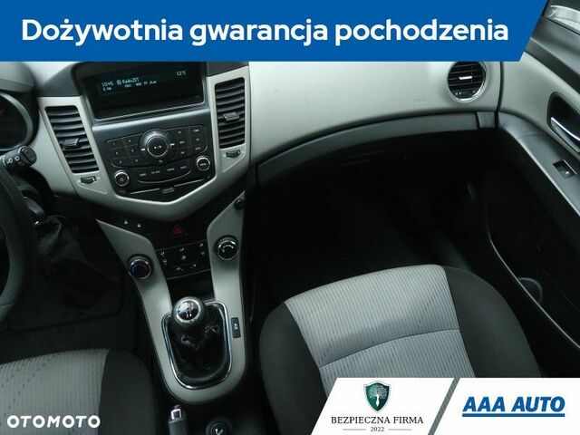 Шевроле Круз, об'ємом двигуна 1.6 л та пробігом 227 тис. км за 4104 $, фото 8 на Automoto.ua