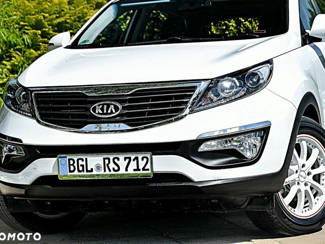 Киа Sportage, объемом двигателя 1.59 л и пробегом 49 тыс. км за 10778 $, фото 13 на Automoto.ua