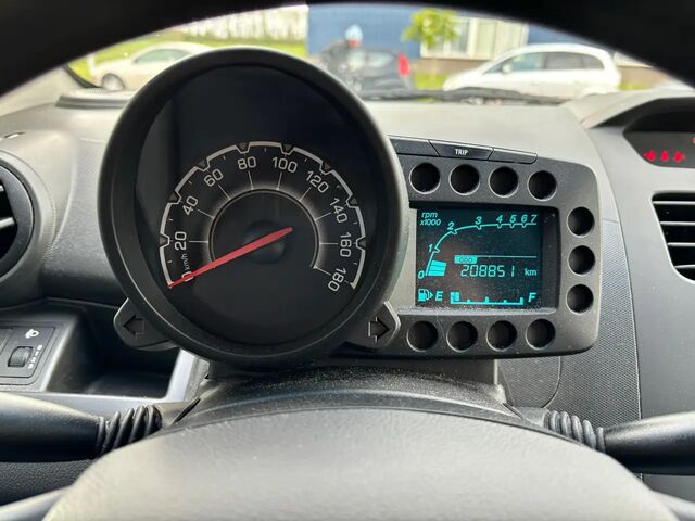 Шевроле Спарк 2011 в Европе на Automoto.ua Черный Шевроле Спарк, объемом двигателя 1 л и пробегом 209 тыс. км за 2627 $, фото 12 на Automoto.ua