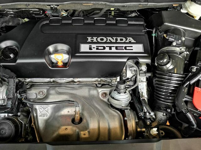 Черный Хонда СРВ, объемом двигателя 2.2 л и пробегом 173 тыс. км за 10000 $, фото 23 на Automoto.ua