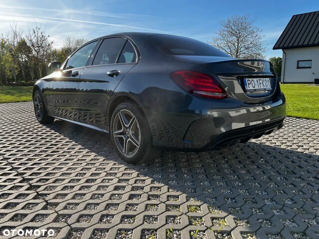 Мерседес Ц-Клас 2015 у Європі на Automoto.ua Мерседес Ц-Клас, об'ємом двигуна 2.14 л та пробігом 189 тис. км за 79500 $, фото 1 на Automoto.ua