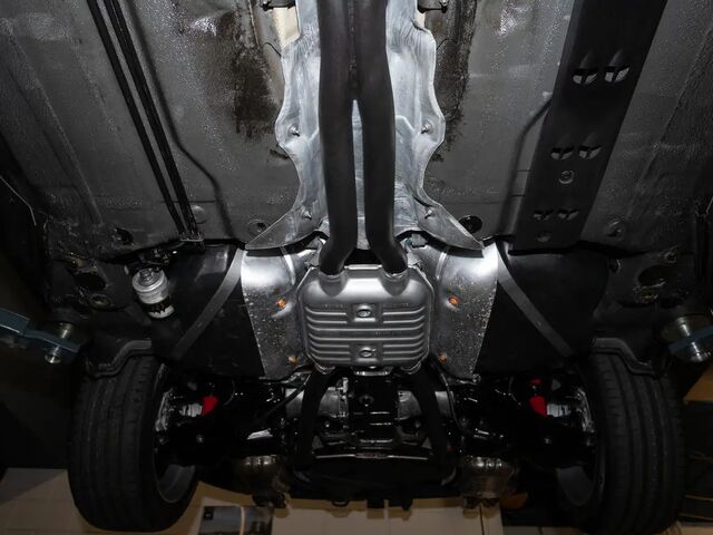 Фольксваген Пассат 2003 у Європі на Automoto.ua Чорний Фольксваген Пассат, об'ємом двигуна 4 л та пробігом 118 тис. км за 29950 $, фото 12 на Automoto.ua