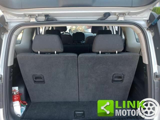 Шевроле Орландо 2012 в Европе на Automoto.ua Серый Шевроле Орландо, объемом двигателя 2 л и пробегом 201 тыс. км за 5787 $, фото 11 на Automoto.ua