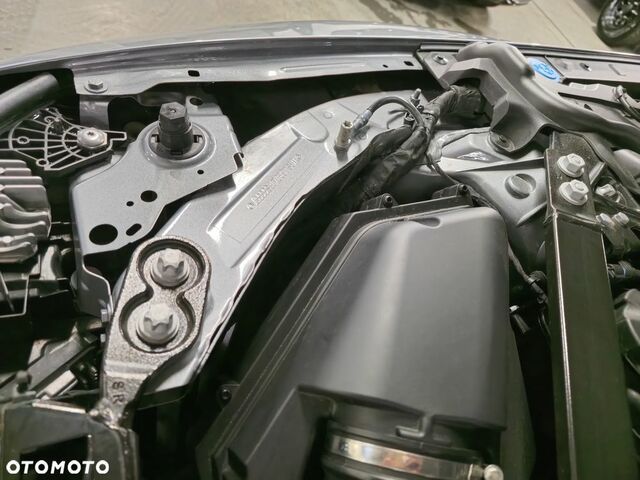 БМВ М3, объемом двигателя 2.99 л и пробегом 4200 тыс. км за 107883 $, фото 31 на Automoto.ua