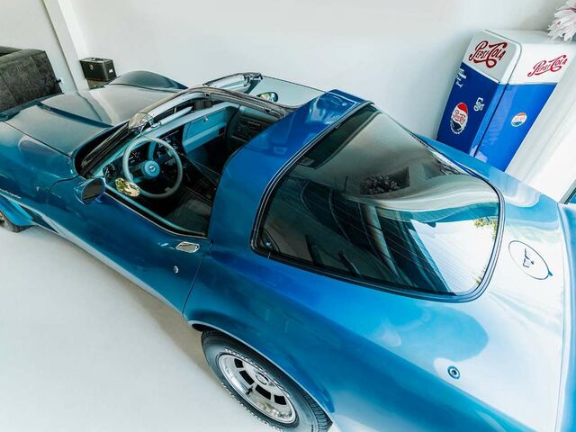 Синий Корвет C3, объемом двигателя 5.7 л и пробегом 89 тыс. км за 28956 $, фото 3 на Automoto.ua