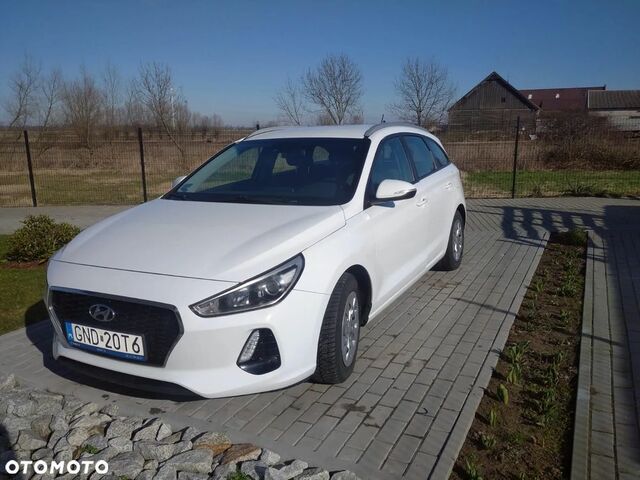 Хендай i30, об'ємом двигуна 1.58 л та пробігом 192 тис. км за 8423 $, фото 4 на Automoto.ua