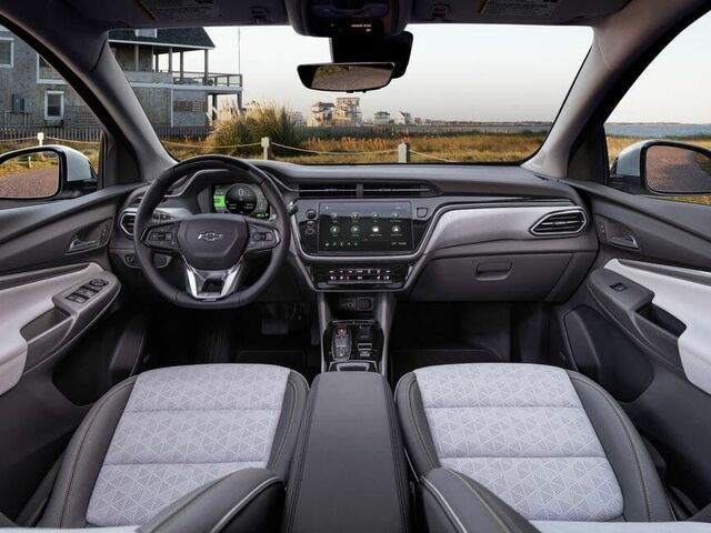 Огляд нової моделі Chevrolet Bolt EUV 2023 з фото та відео