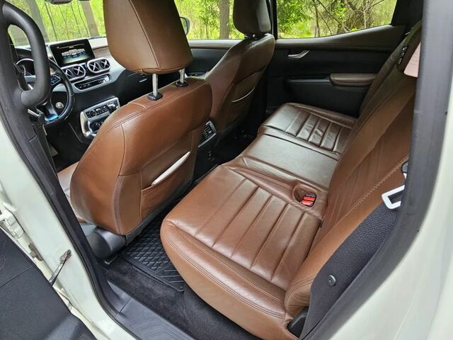 Мерседес X-Class 2017 в Европе на Automoto.ua Белый Мерседес X-Class, объемом двигателя 2.3 л и пробегом 249 тыс. км за 29783 $, фото 7 на Automoto.ua