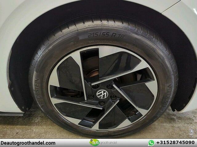 Фольксваген ID.3 2020 в Европе на Automoto.ua Белый Фольксваген ID.3, объемом двигателя 0 л и пробегом 146 тыс. км за 14762 $, фото 10 на Automoto.ua