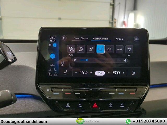 Фольксваген ID.3 2020 в Европе на Automoto.ua Белый Фольксваген ID.3, объемом двигателя 0 л и пробегом 146 тыс. км за 14762 $, фото 6 на Automoto.ua