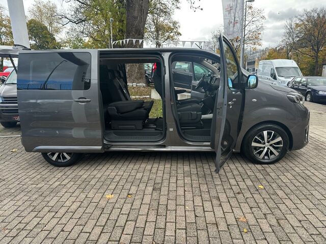 Тойота Proace Verso 2019 у Європі на Automoto.ua Тойота Proace Verso, об'ємом двигуна 2 л та пробігом 139 тис. км за 16900 $, фото 14 на Automoto.ua