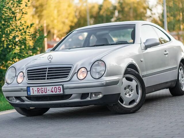 Мерседес ЦЛК-Клас 1997 у Європі на Automoto.ua Сірий Мерседес ЦЛК-Клас, об'ємом двигуна 2.3 л та пробігом 173 тис. км за 15900 $, фото 1 на Automoto.ua