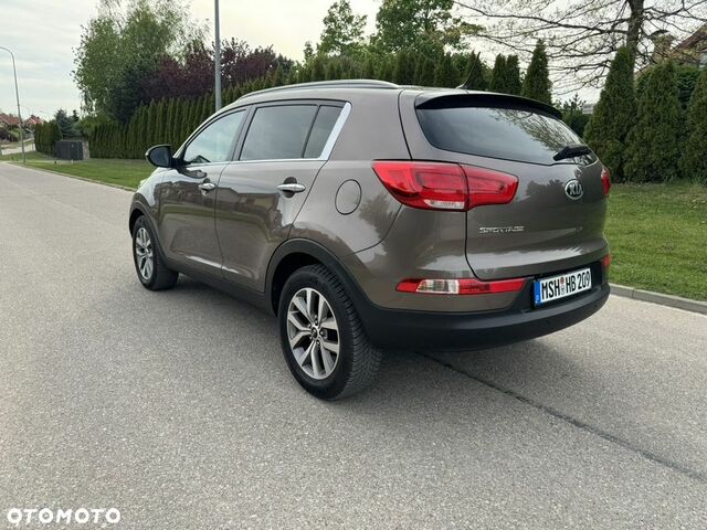 Кіа Sportage, об'ємом двигуна 1.59 л та пробігом 173 тис. км за 10778 $, фото 25 на Automoto.ua