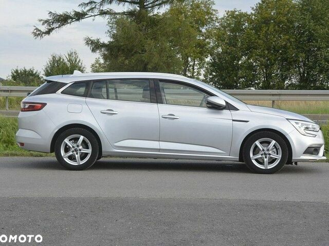 Рено Меган 2018 у Європі на Automoto.ua Сірий Рено Меган, об'ємом двигуна 1 л та пробігом 218 тис. км за 8548 $, фото 10 на Automoto.ua