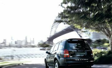 Cанг Йонг Rexton, Позашляховик / Кросовер 2007 - 2007 II RX 320 AT AT (220 Hp)