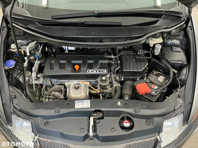 Хонда Сівік, об'ємом двигуна 1.8 л та пробігом 117 тис. км за 8186 $, фото 12 на Automoto.ua