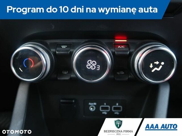 Рено Кліо, об'ємом двигуна 1.6 л та пробігом 82 тис. км за 12527 $, фото 18 на Automoto.ua