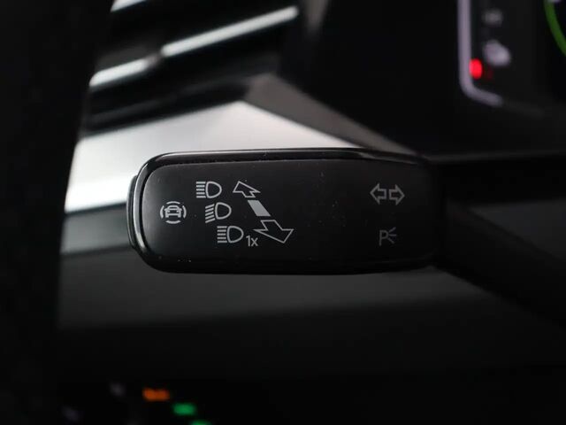 Фольксваген Arteon 2021 у Європі на Automoto.ua Сірий Фольксваген Arteon, об'ємом двигуна 1.4 л та пробігом 164 тис. км за 29027 $, фото 10 на Automoto.ua