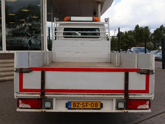 Фольксваген Крафтер 2012 в Европе на Automoto.ua Белый Фольксваген Крафтер, объемом двигателя 1.97 л и пробегом 129 тыс. км за 19366 $, фото 6 на Automoto.ua