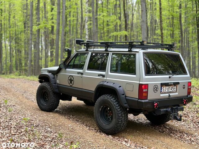 Джип Cherokee, об'ємом двигуна 3.96 л та пробігом 151 тис. км за 11771 $, фото 3 на Automoto.ua