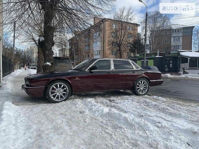 Ягуар Ікс Джей, Седан 1994 - 1997 (X300/NAW/NAB) 6 4.0 i 24V Sport