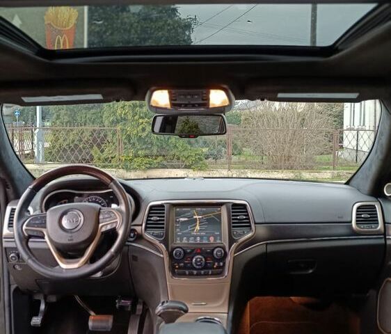 Джип Grand Cherokee, об'ємом двигуна 5.65 л та пробігом 140 тис. км за 22657 $, фото 25 на Automoto.ua