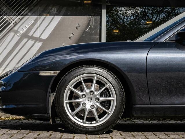 Синий Порше 996, объемом двигателя 3.6 л и пробегом 153 тыс. км за 38321 $, фото 10 на Automoto.ua