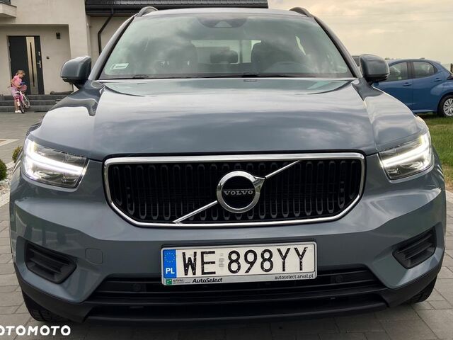 Вольво XC40, об'ємом двигуна 1.97 л та пробігом 86 тис. км за 24816 $, фото 2 на Automoto.ua