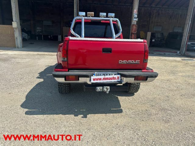 Шевроле Сильверадо 1998 в Европе на Automoto.ua Красный Шевроле Сильверадо, объемом двигателя 6.47 л и пробегом 181 тыс. км за 20652 $, фото 1 на Automoto.ua