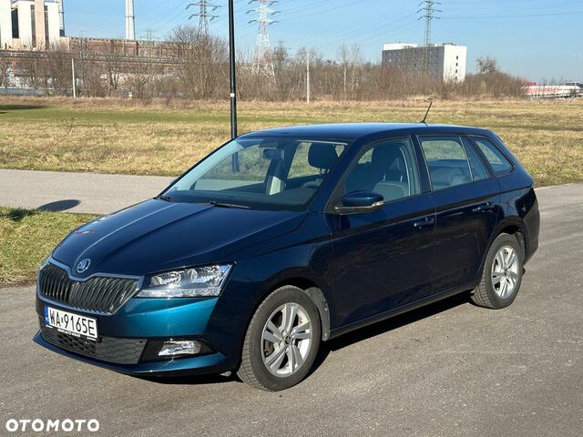 Шкода Фабия, объемом двигателя 1 л и пробегом 168 тыс. км за 8186 $, фото 13 на Automoto.ua