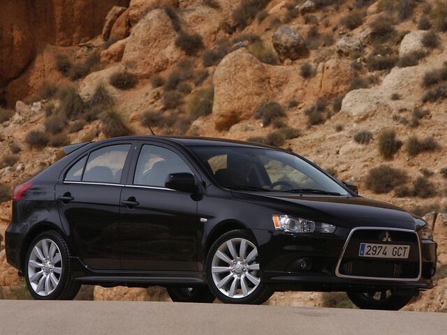 Мицубиси Лансер, Хэтчбек 2009 - н.в. X Ralliart Sportback 2.0 i MT (241 Hp)