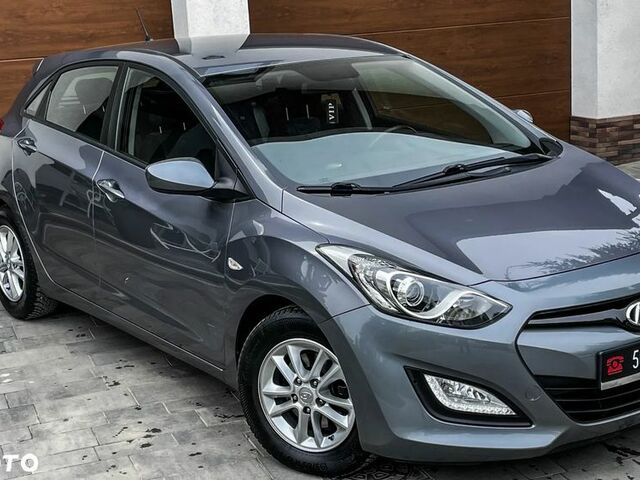 Хендай i30, об'ємом двигуна 1.58 л та пробігом 184 тис. км за 7754 $, фото 30 на Automoto.ua