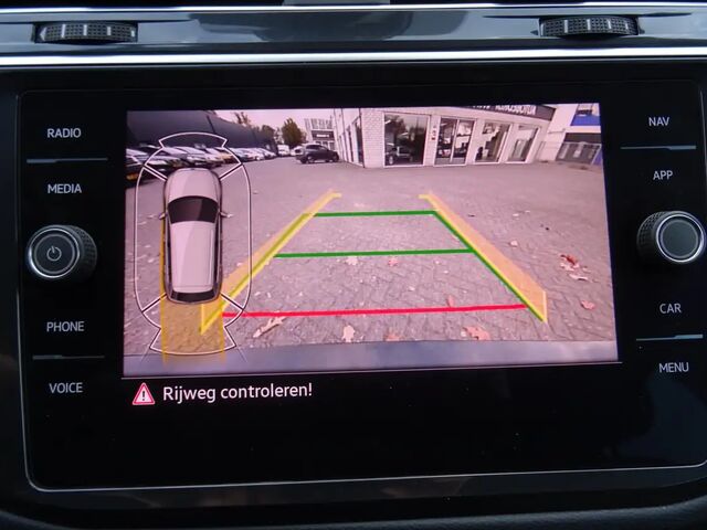 Фольксваген Тигуан 2021 в Европе на Automoto.ua Черный Фольксваген Тигуан, объемом двигателя 1.4 л и пробегом 118 тыс. км за 30295 $, фото 13 на Automoto.ua