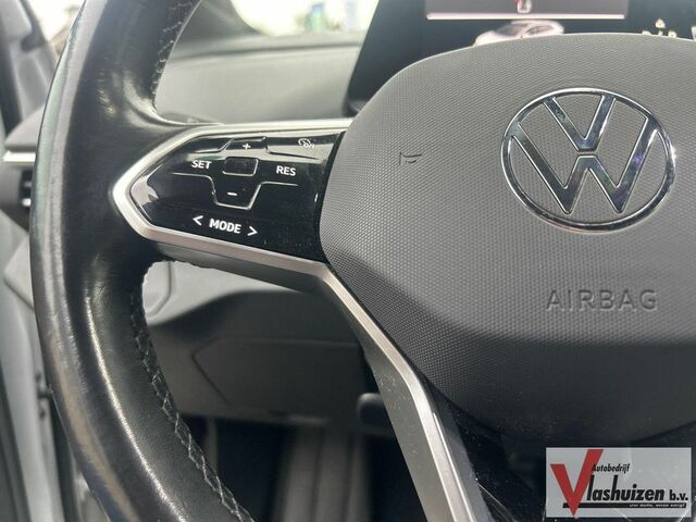 Фольксваген ID.4 2020 в Европе на Automoto.ua Белый Фольксваген ID.4, объемом двигателя 0 л и пробегом 235 тыс. км за 19785 $, фото 9 на Automoto.ua