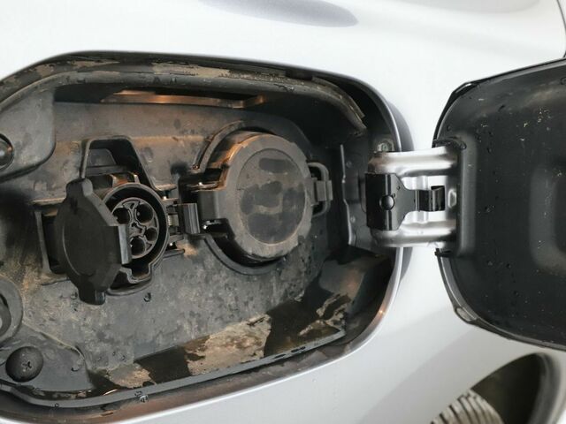 Міцубісі Аутлендер 2018 у Європі на Automoto.ua Сірий Міцубісі Аутлендер, об'ємом двигуна 2 л та пробігом 129 тис. км за 25254 $, фото 22 на Automoto.ua