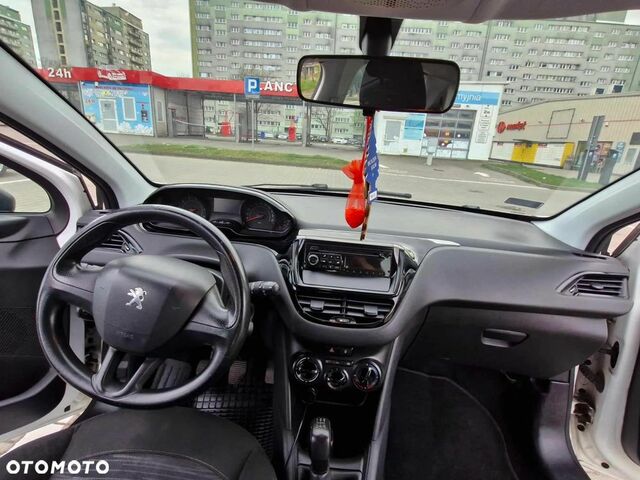 Пежо 208, объемом двигателя 1.2 л и пробегом 145 тыс. км за 4212 $, фото 12 на Automoto.ua