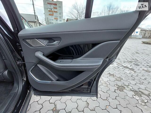 Ягуар I-Pace, 2019 - н.в. SE