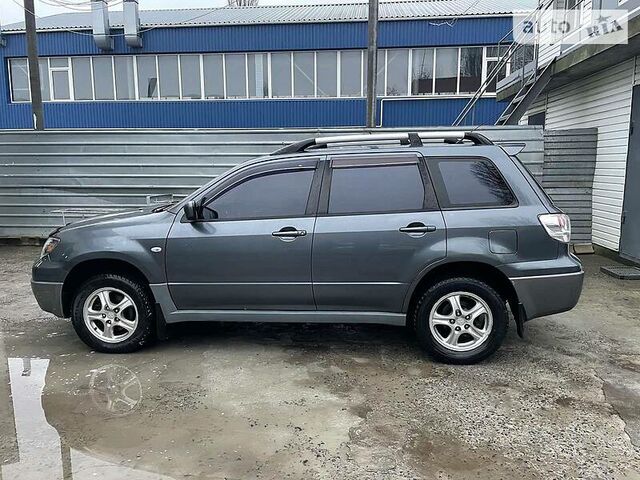 Міцубісі Аутлендер, Позашляховик / Кросовер 2001 - 2003 2.4 i 16V GDI 4WD AT XLS