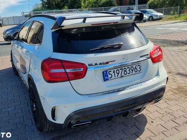 Мерседес ГЛА-Класс 2015 в Европе на Automoto.ua Белый Мерседес ГЛА-Класс, объемом двигателя 1 л и пробегом 151 тыс. км за 15618 $, фото 15 на Automoto.ua