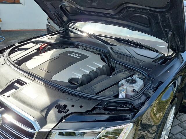 Ауді A8, об'ємом двигуна 4.13 л та пробігом 250 тис. км за 31879 $, фото 28 на Automoto.ua