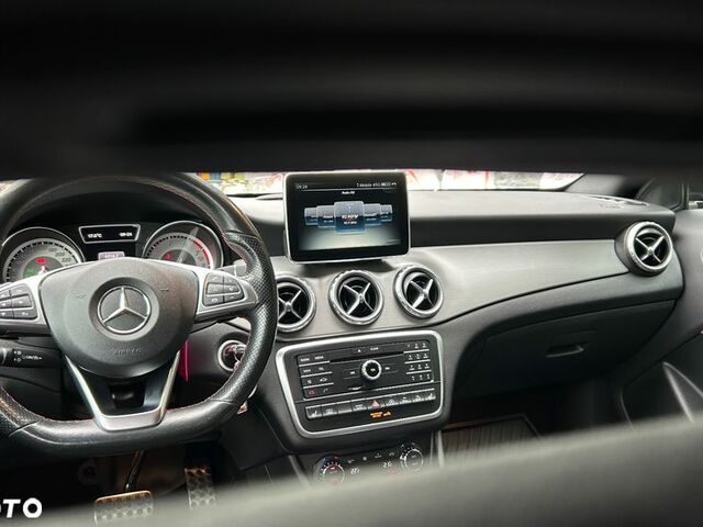 Мерседес ГЛА-Клас 2016 у Європі на Automoto.ua Сірий Мерседес ГЛА-Клас, об'ємом двигуна 1 л та пробігом 110 тис. км за 21550 $, фото 15 на Automoto.ua