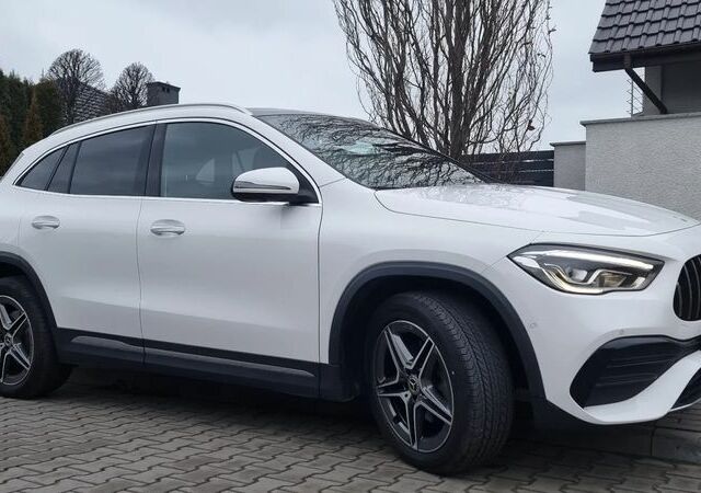 Мерседес ГЛА-Клас 2021 у Європі на Automoto.ua Білий Мерседес ГЛА-Клас, об'ємом двигуна 1 л та пробігом 41 тис. км за 32664 $, фото 11 на Automoto.ua