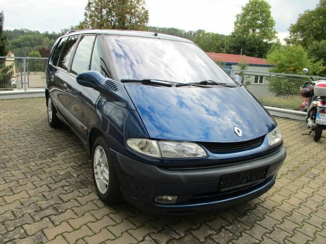 Рено Гранд Еспейс 2002 у Європі на Automoto.ua Синій Рено Гранд Еспейс, об'ємом двигуна 2 л та пробігом 330 тис. км за 2184 $, фото 6 на Automoto.ua