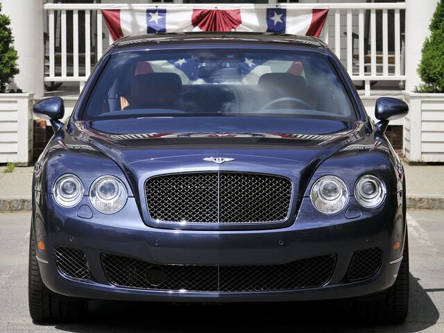 Бентлі Continental, Седан 2005 - н.в. Flying Spur 6.0 i W12 48V