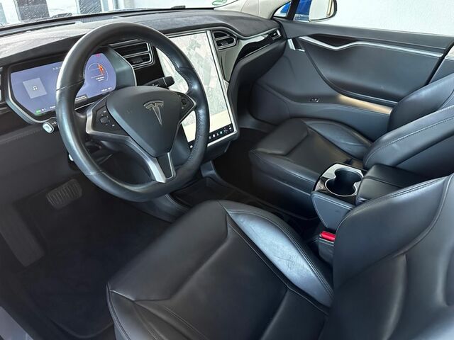 Синий Тесла Модель С, объемом двигателя 0 л и пробегом 100 тыс. км за 32501 $, фото 10 на Automoto.ua