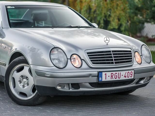 Мерседес ЦЛК-Клас 1997 у Європі на Automoto.ua Сірий Мерседес ЦЛК-Клас, об'ємом двигуна 2.3 л та пробігом 173 тис. км за 15900 $, фото 4 на Automoto.ua