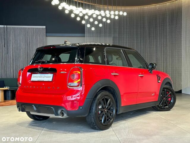 Мини John Cooper Works, объемом двигателя 2 л и пробегом 69 тыс. км за 27624 $, фото 1 на Automoto.ua