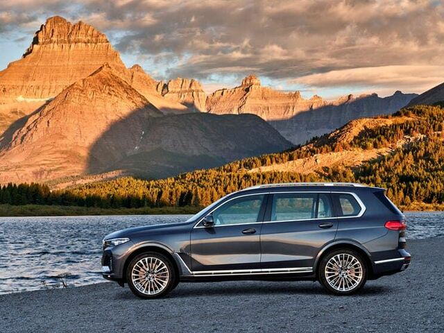 Узнать все параметры нового BMW X7 2022