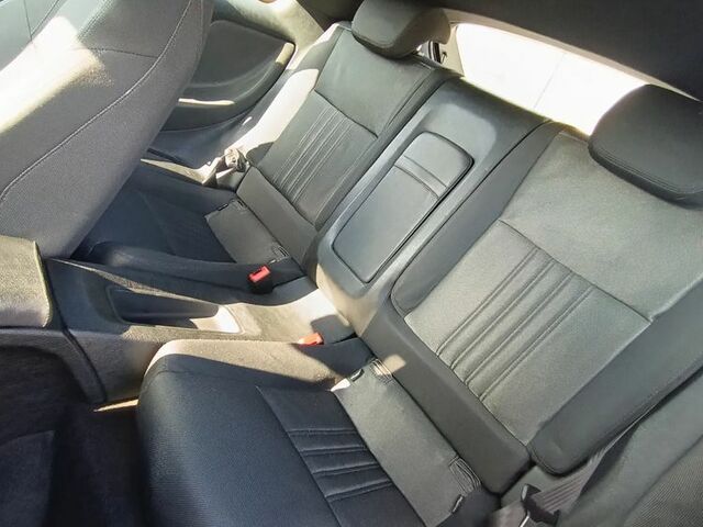 Альфа Ромео Brera 2009 у Європі на Automoto.ua Чорний Альфа Ромео Brera, об'ємом двигуна 1 л та пробігом 215 тис. км за 7991 $, фото 17 на Automoto.ua